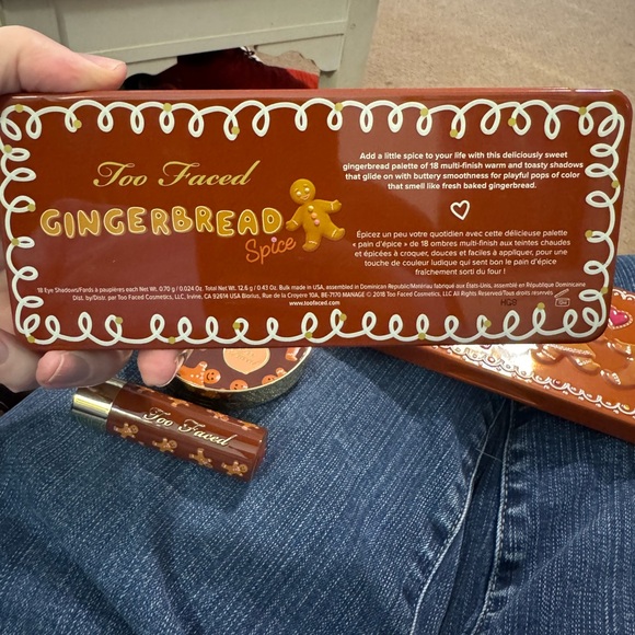 Too Faced Gingerbread Makeup Bundle - Picture 3 of 14